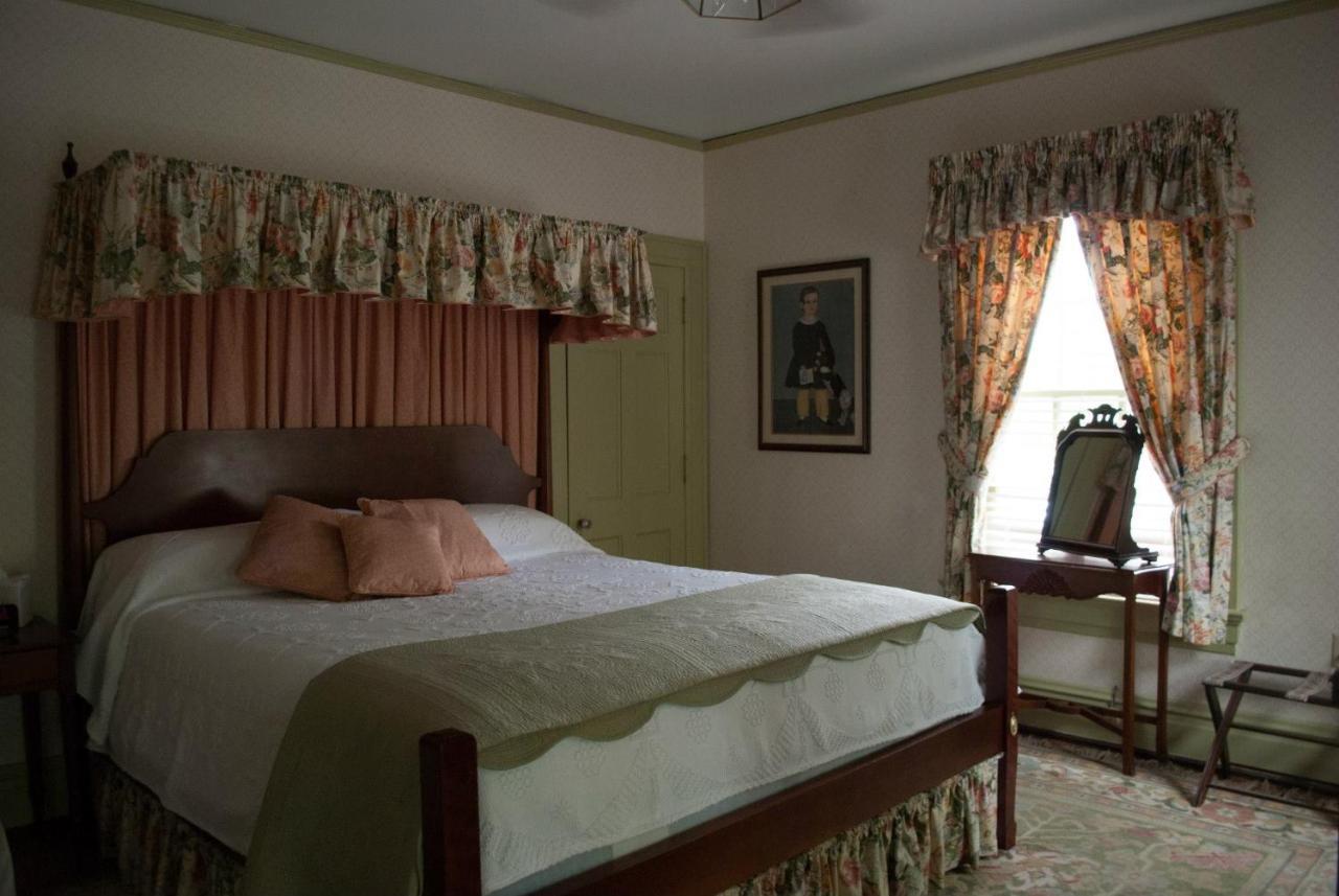 Colonial Capital B&B Williamsburg Eksteriør bilde