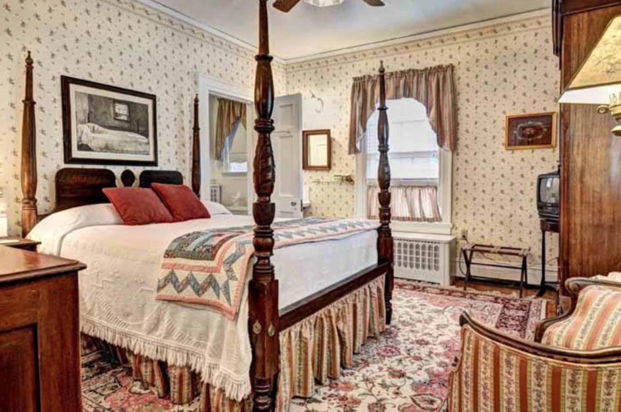 Colonial Capital B&B Williamsburg Eksteriør bilde